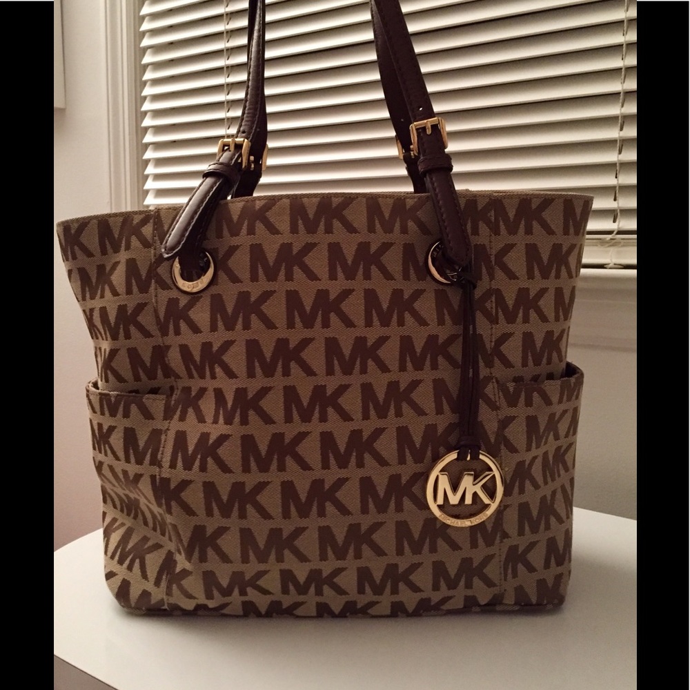 Michael Kors Tote